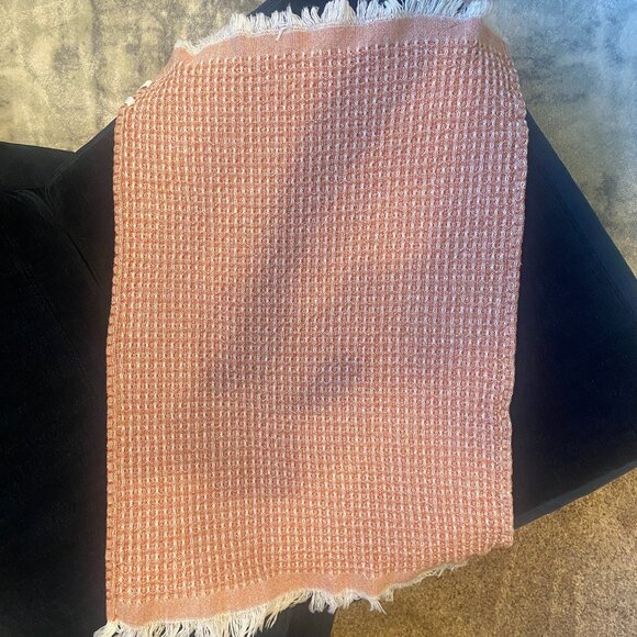 Kitchen/Barstool Towels - Picture 6 of 8